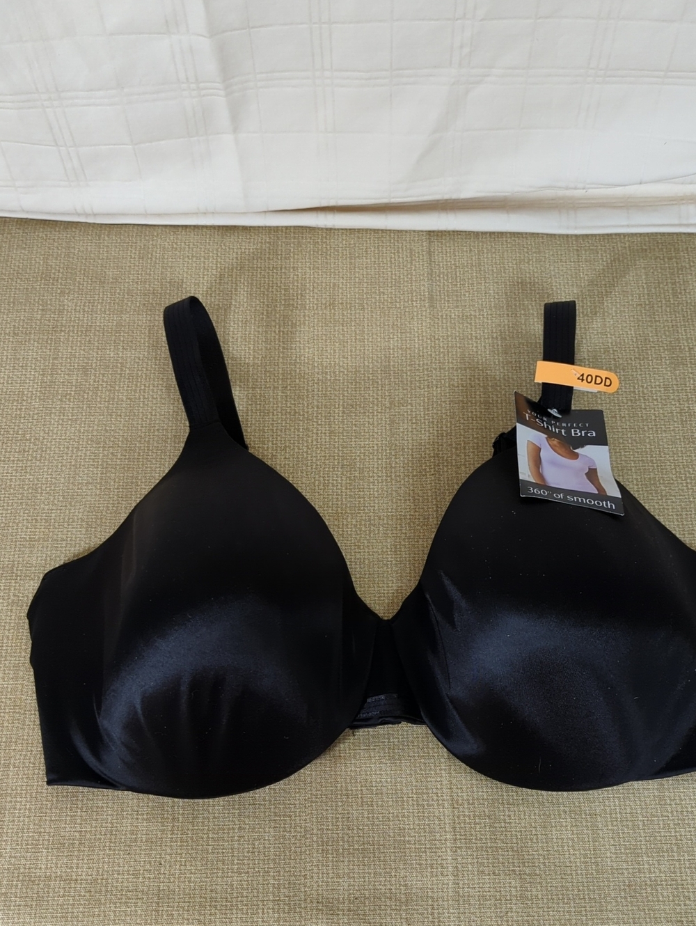 BALI black Tshirt Smoothing Bra underwire size 40DD style #df3w11 NWT